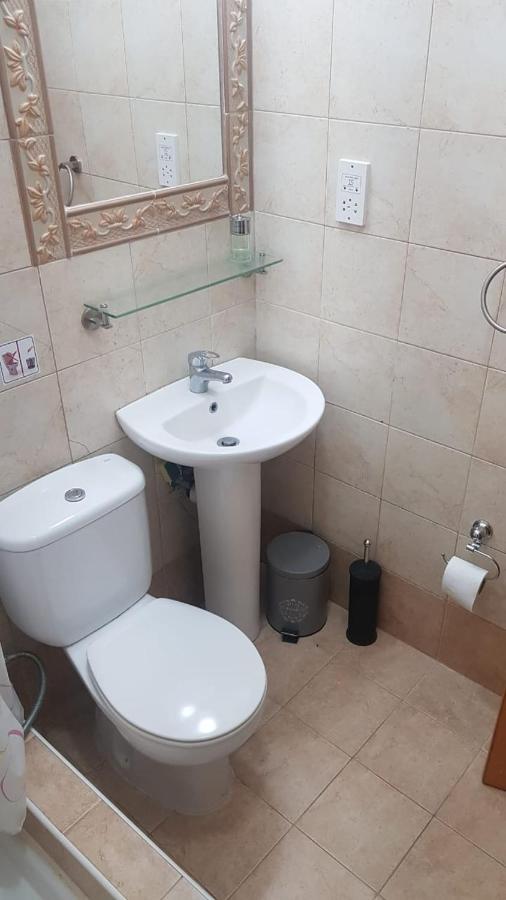 Kato Paphos Apartment In Universal Area Eksteriør billede